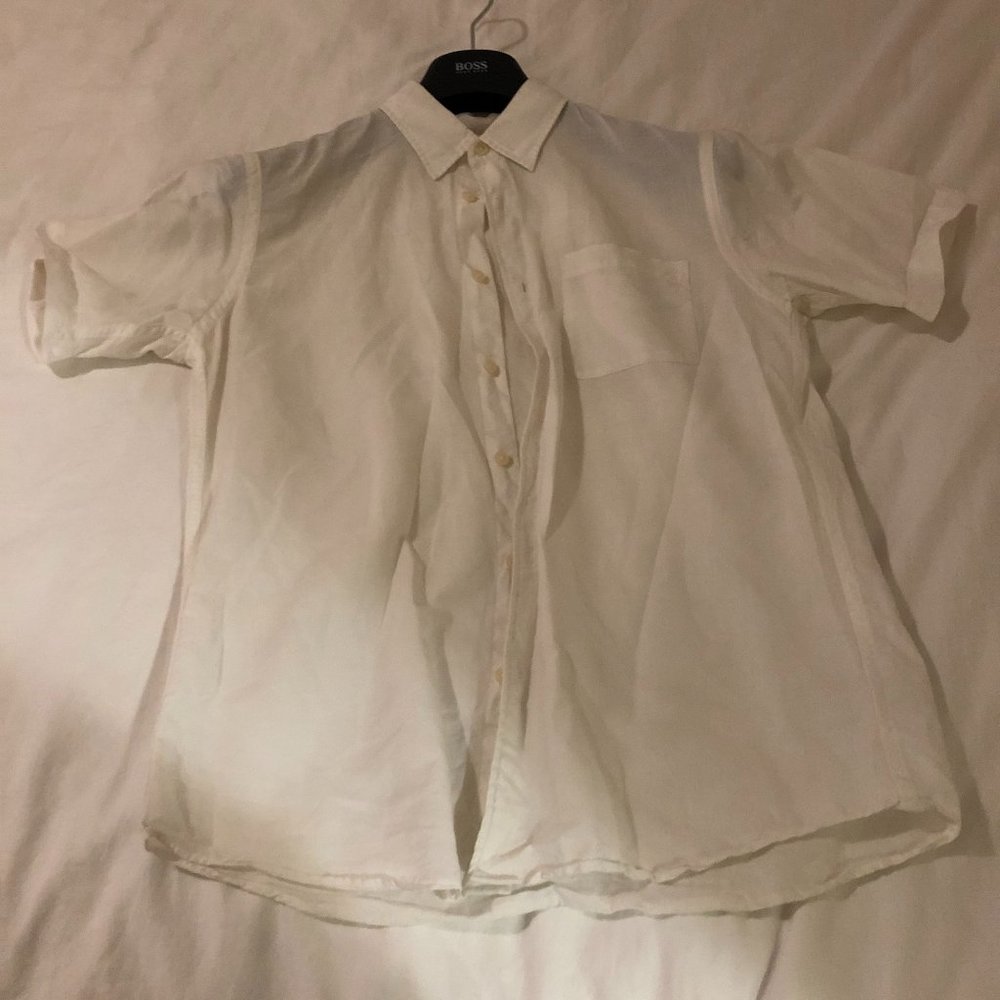Uniqlo white linen shirt size small